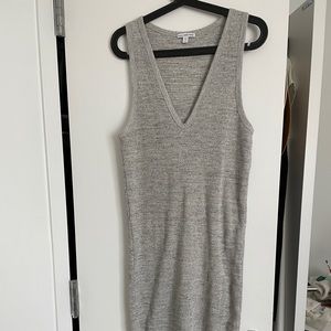 James Peres long (sweater like material)